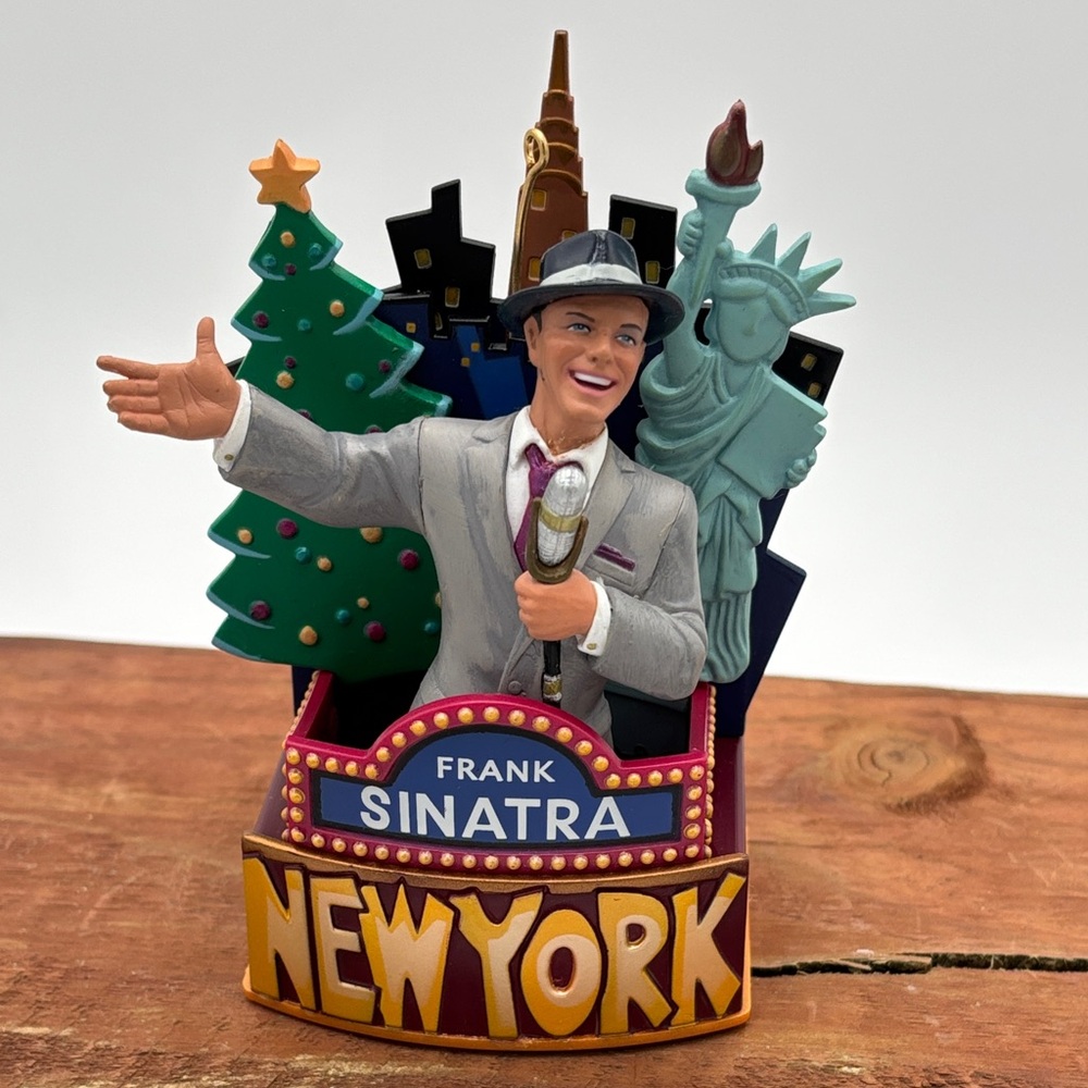Hallmark Frank Sinatra โNew York, New Yorkโ singing Christmas ornament.